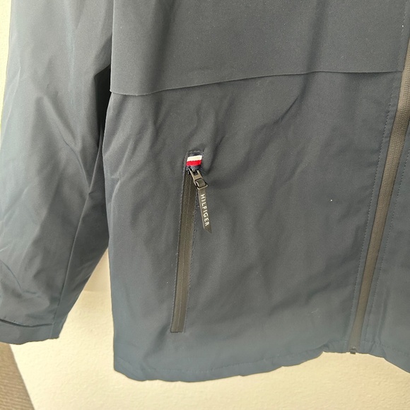 Tommy Hilfiger Men's Performance Hooded Jacket Size XL Color Navy - Picture 6 of 16